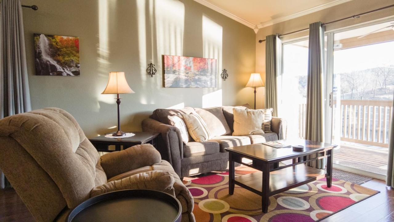 2Br Walk-In - Central Location - Free Tickets Included - Fc41-17 Branson Extérieur photo
